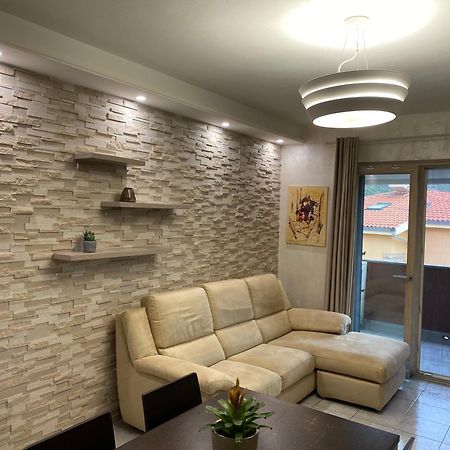 Appartamento Da Gin Bosa Marina Esterno foto