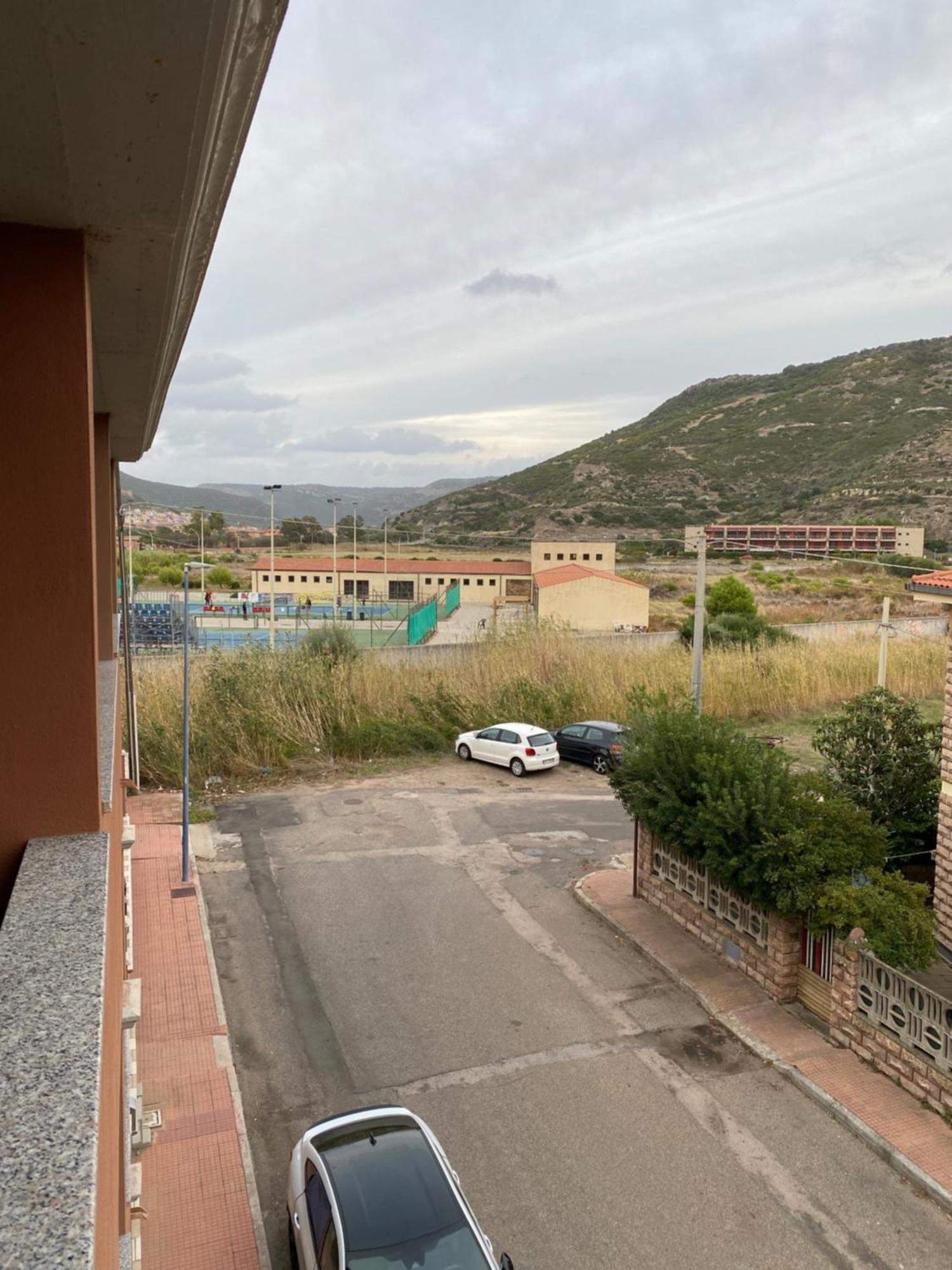 Appartamento Da Gin Bosa Marina Esterno foto